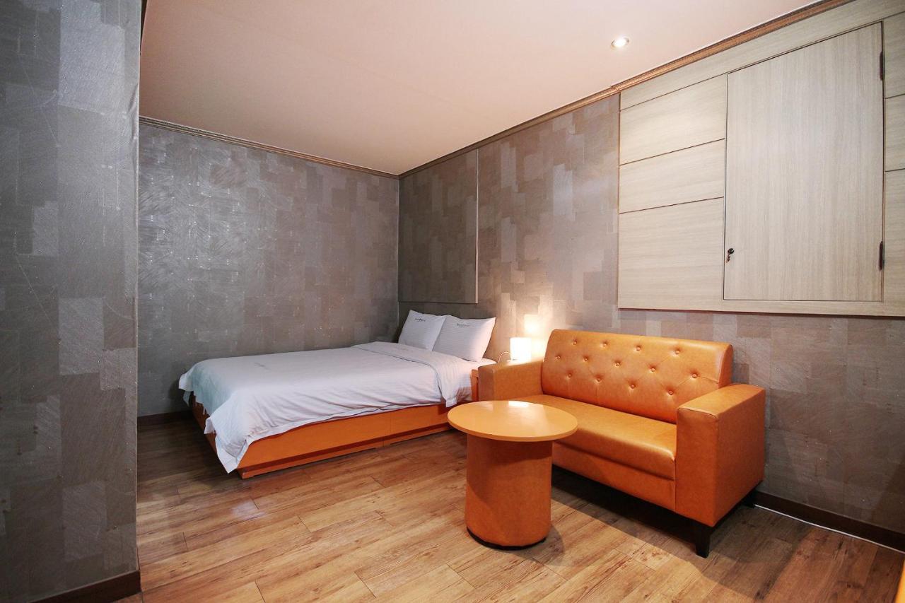 Apple House Motel Gyeongju Eksteriør bilde