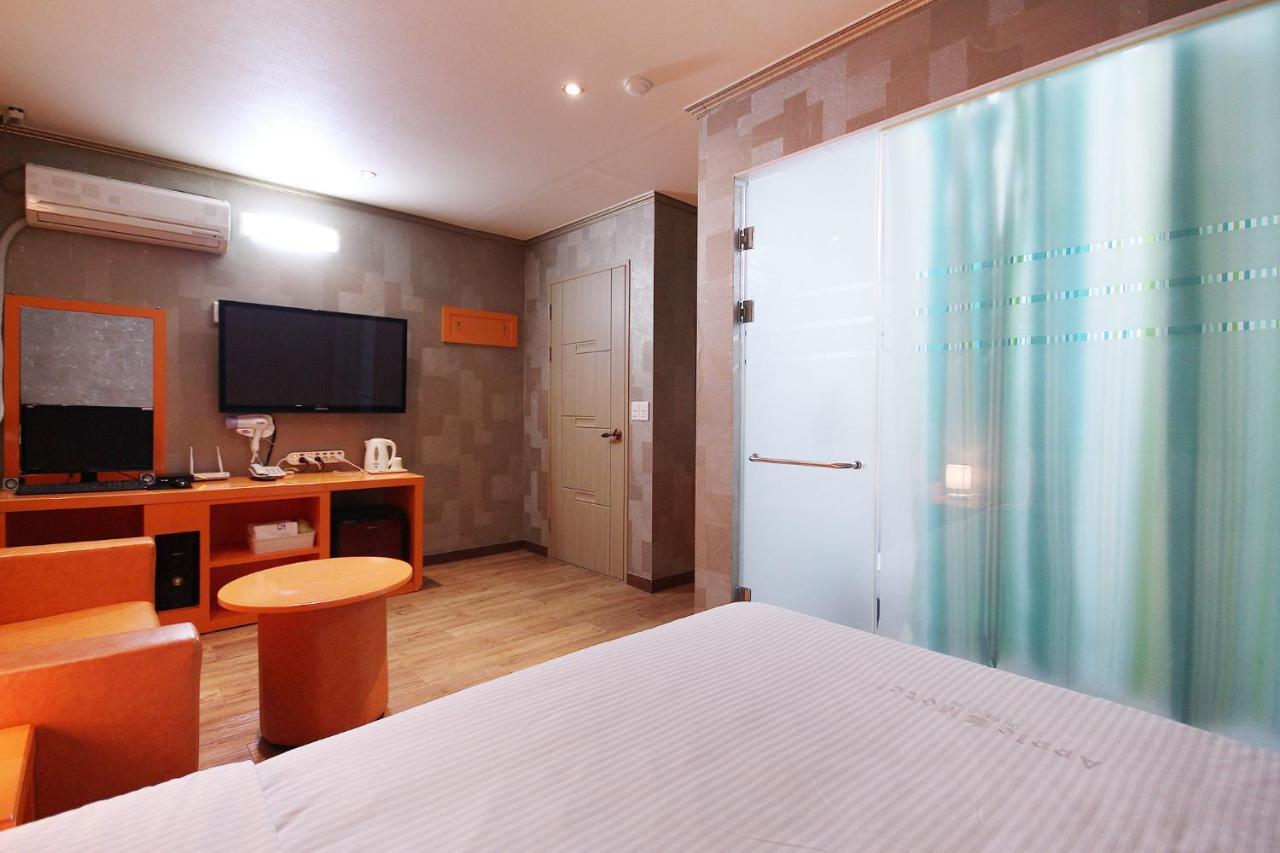 Apple House Motel Gyeongju Eksteriør bilde