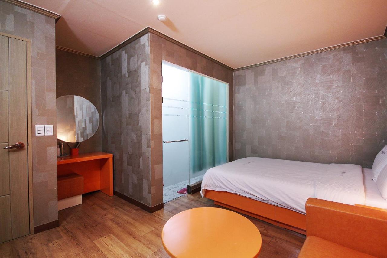 Apple House Motel Gyeongju Eksteriør bilde